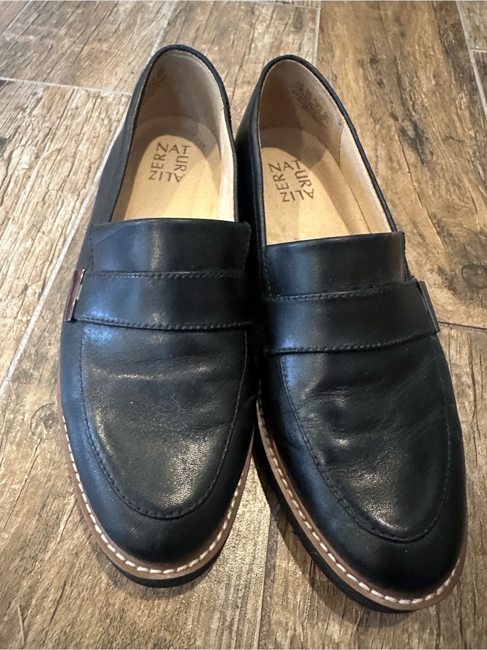 Naturalizer Black Leather Slip-On Penny Loafers for Women
